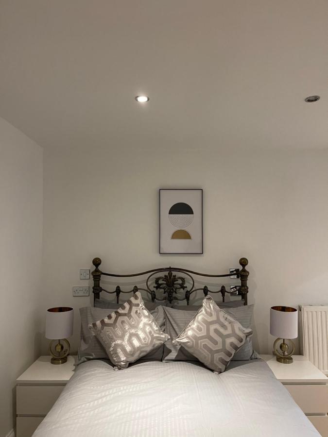 Luxury 2-Bedroom Apartment In The Heart Of Manchester City Centre Exterior foto